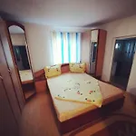 Casa Denisa Nyaraló Sulina